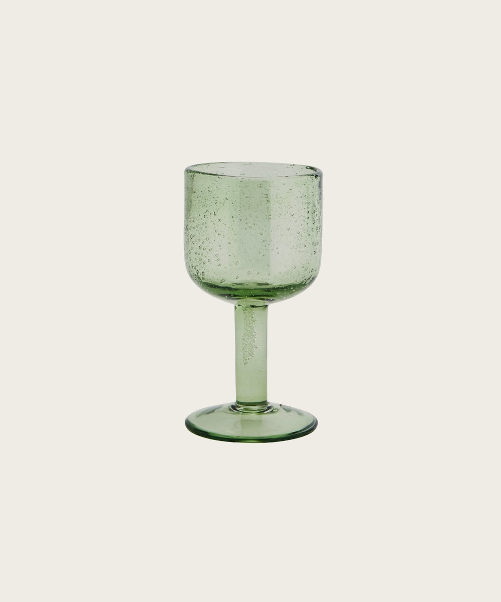 Verre a vin colore vert