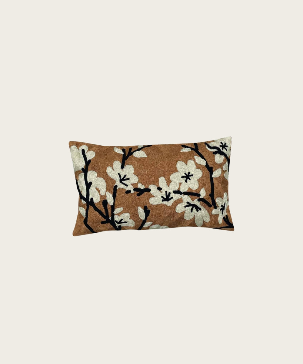 Coussin influence yoshi brun