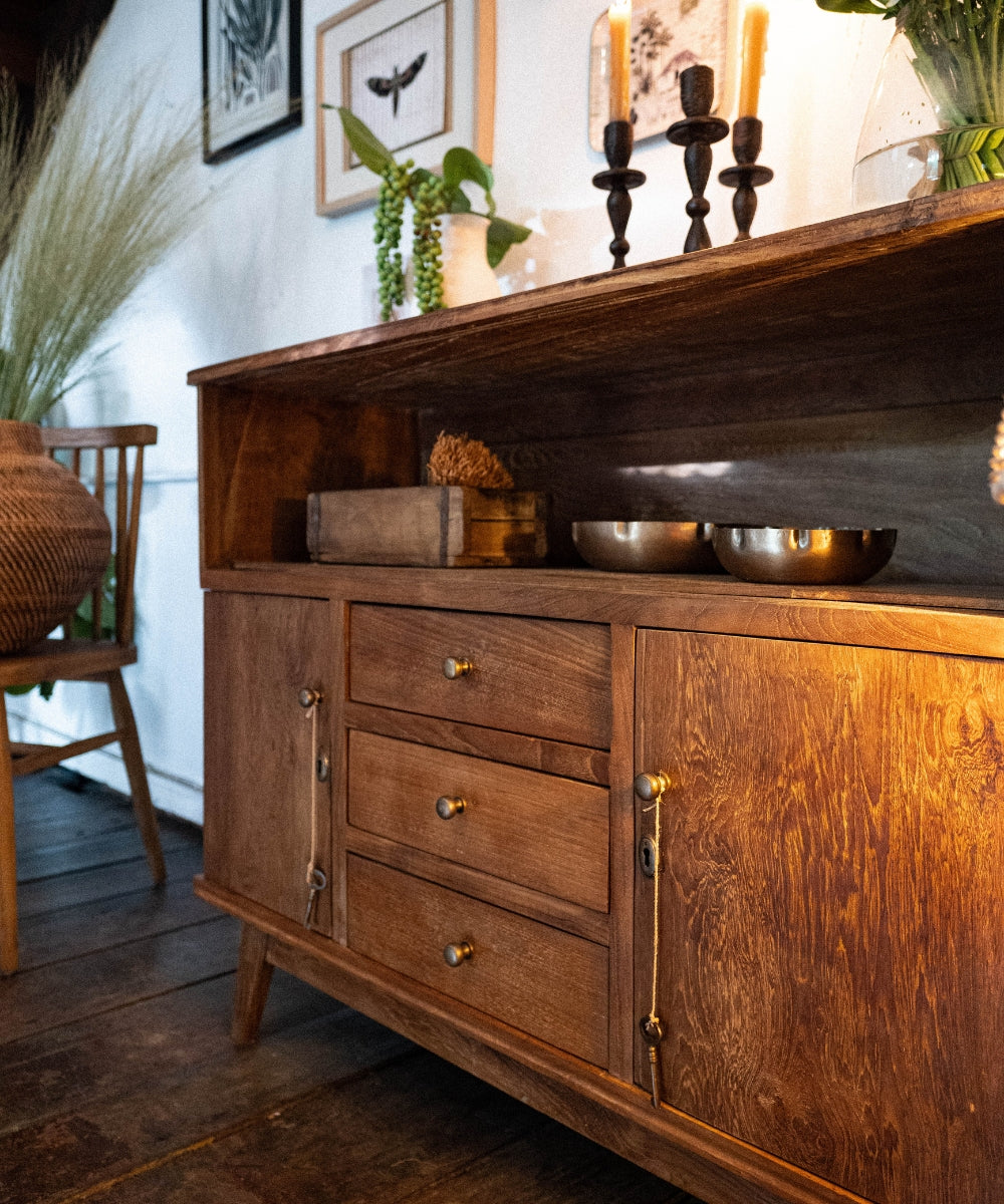 Buffet bas d 01825 b179