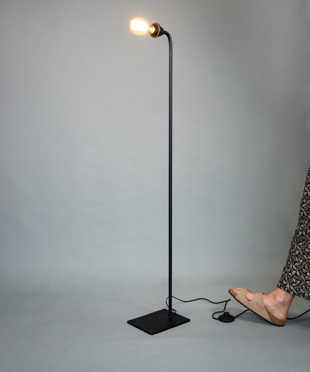 Pied de lampe omega h90