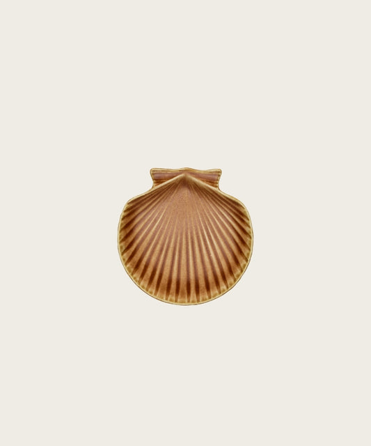 Plat coquillage d14 ocre