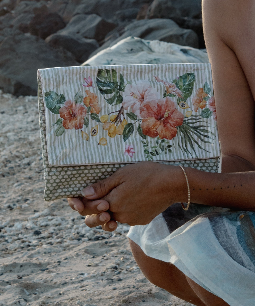 Pochette travelling bibiscus